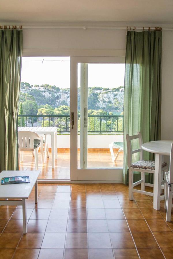 Apartamentos Encanto Del Mar 칼라 갈다나 외부 사진
