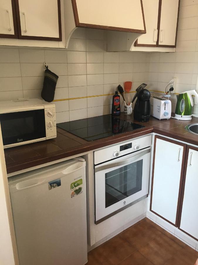 Apartamentos Encanto Del Mar 칼라 갈다나 외부 사진